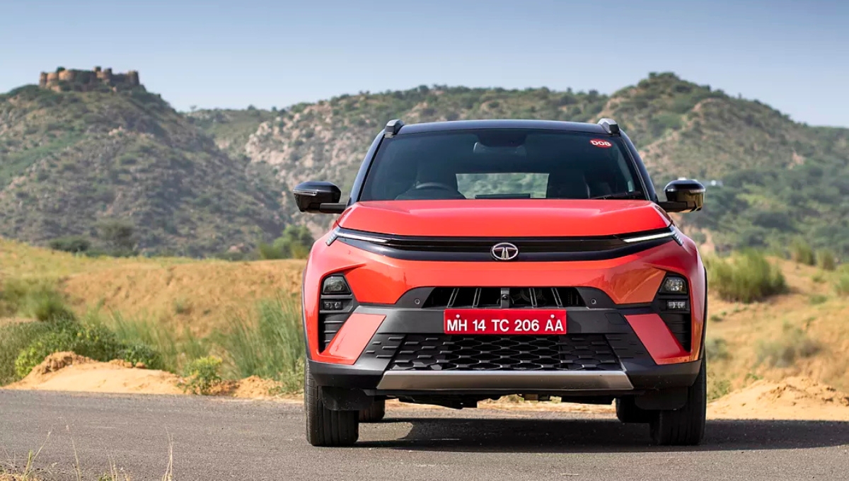 Tata Nexon 2025: ₹8.15 लाख से शुरू, 24.08 kmpl माइलेज और 5-स्टार सेफ्टी के साथ