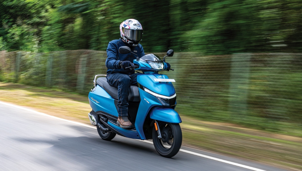 TVS Jupiter: 113cc दमदार इंजन, मॉडर्न फीचर्स और कीमत सिर्फ ₹73,340 से शुरू