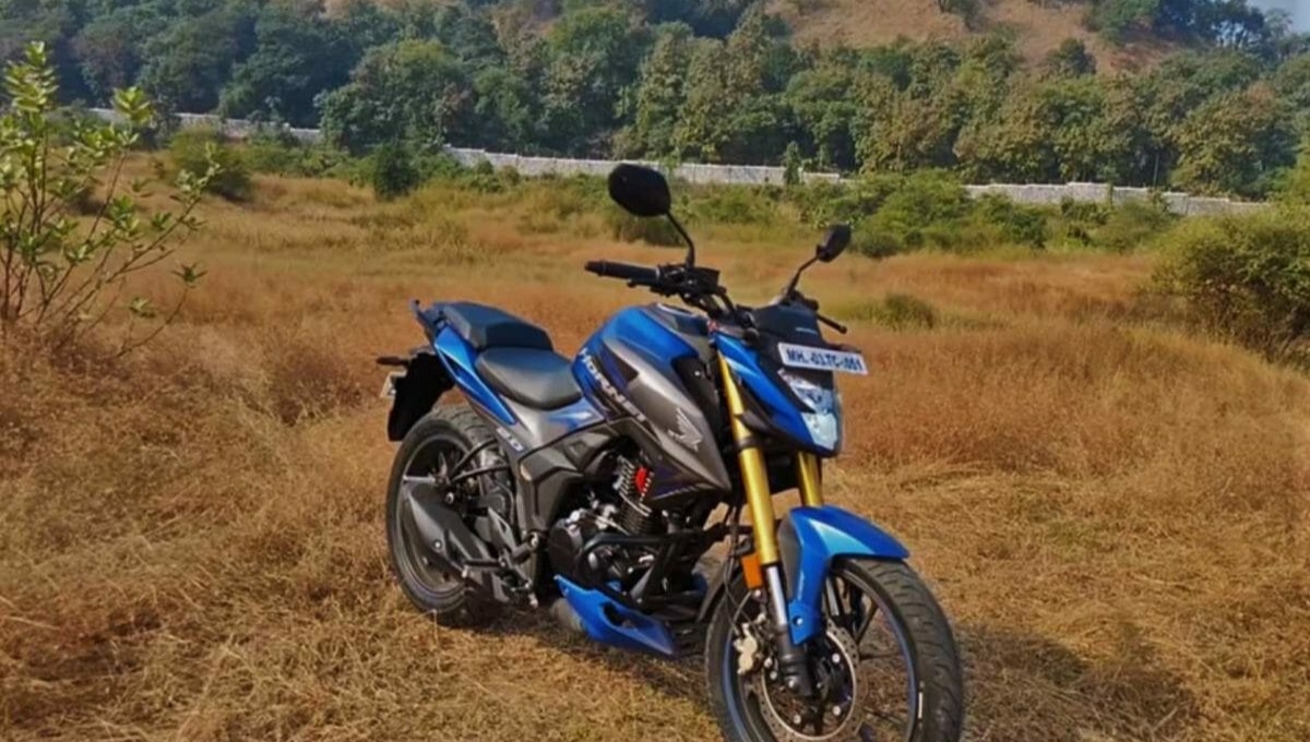 Honda Hornet 2.0: दमदार 184.4cc पावर, एडवांस फीचर्स और ₹1.39 लाख की कीमत में